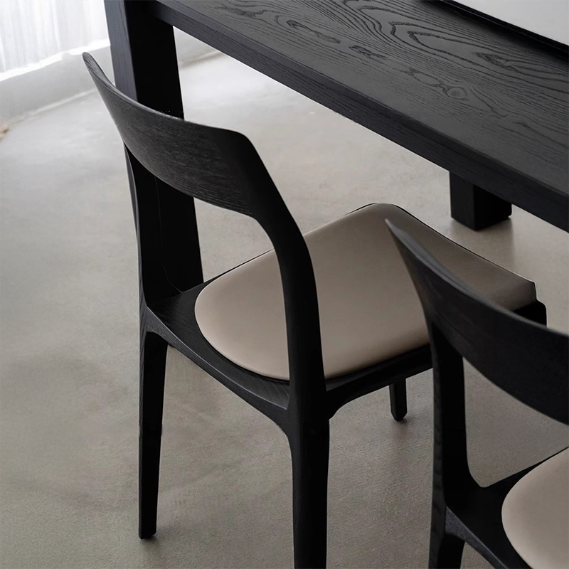 モダンナチュラルダイニングチェア