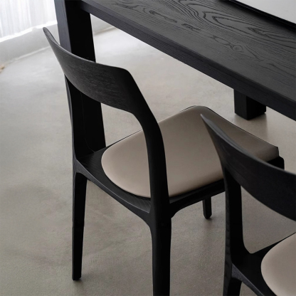 モダンナチュラルダイニングチェア