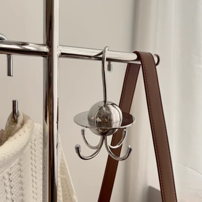 ステンレス製ハンガーラック