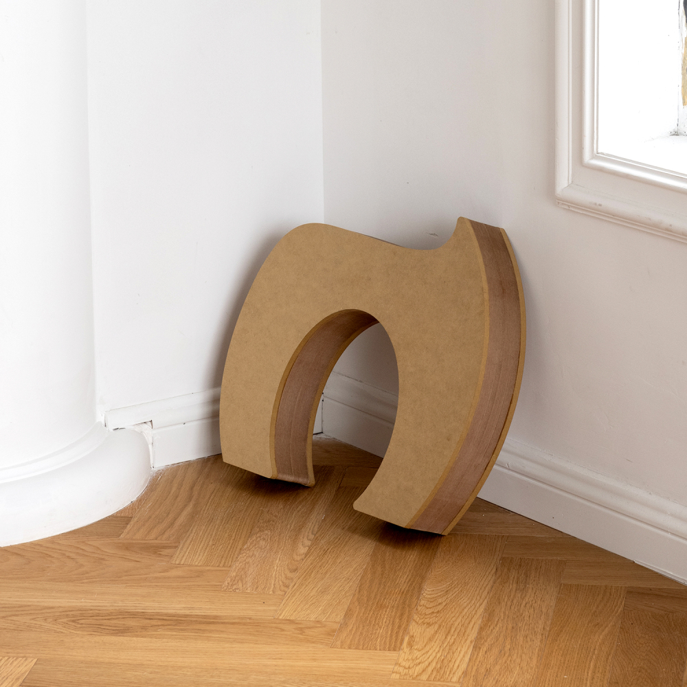 Kraft Paper 猫用トンネル型ベンチ | くぐって休めるやさしい遊び場