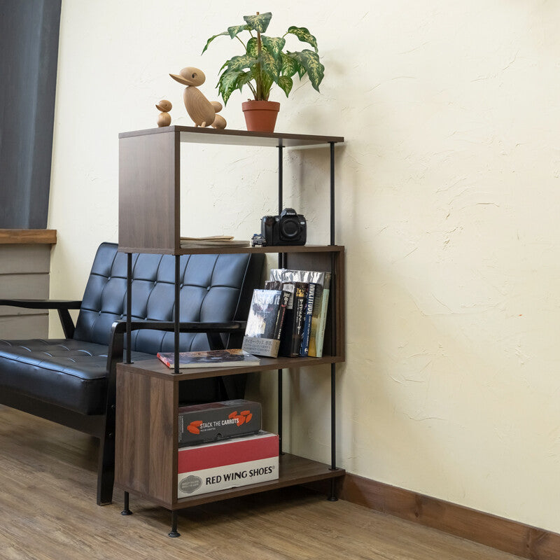 ヴィンテージモダンS字4段ラック | モダンな空間を引き立てるユニーク