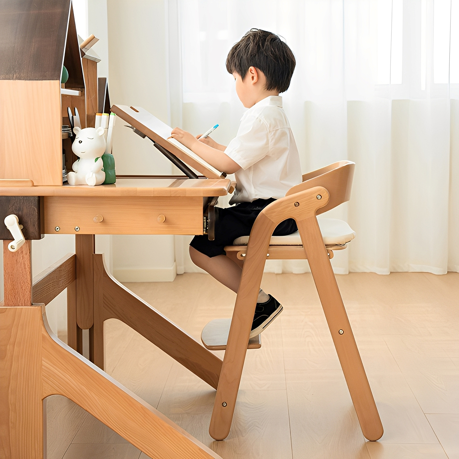 子ども用多機能学習デスク