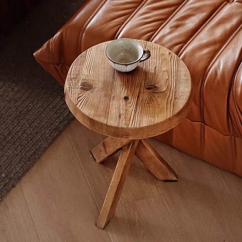 アンティーククロス脚サイドテーブル | 北欧風の洗練デザインと環境に