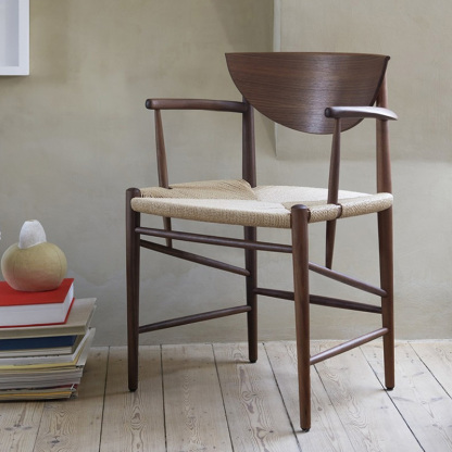 ミッドカーブチェア