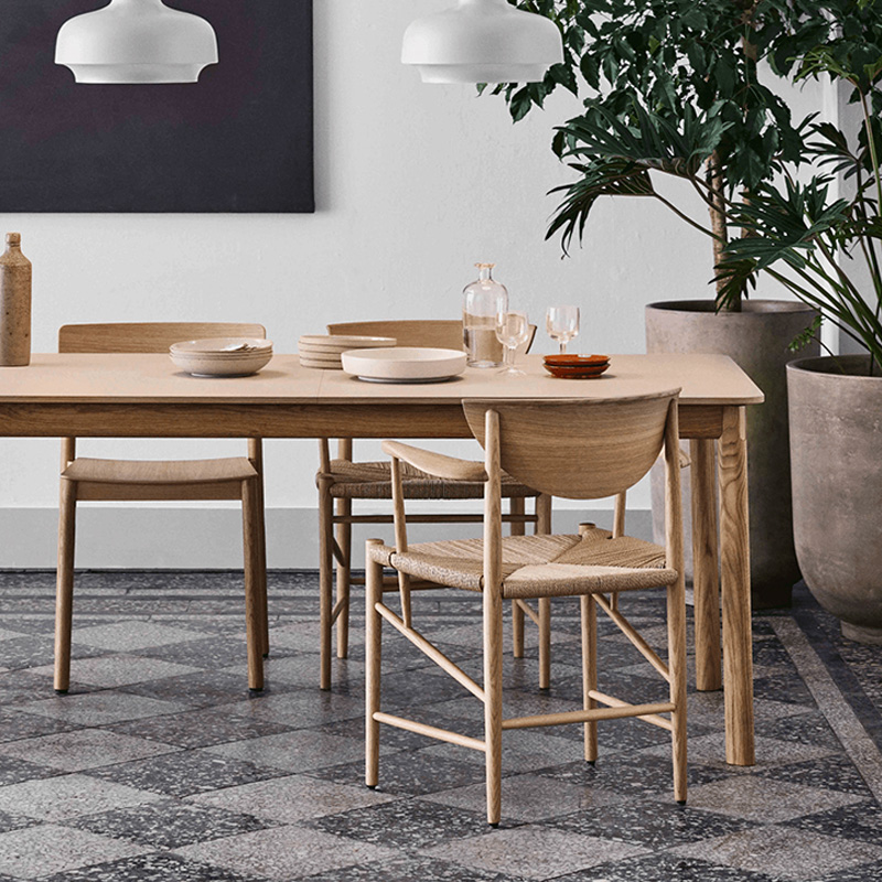 ミッドカーブチェア