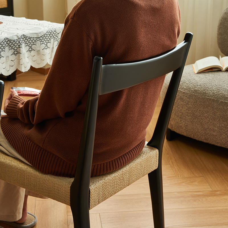 シャープラインウッドチェア