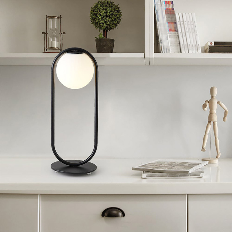 スペースムーンテーブルライト