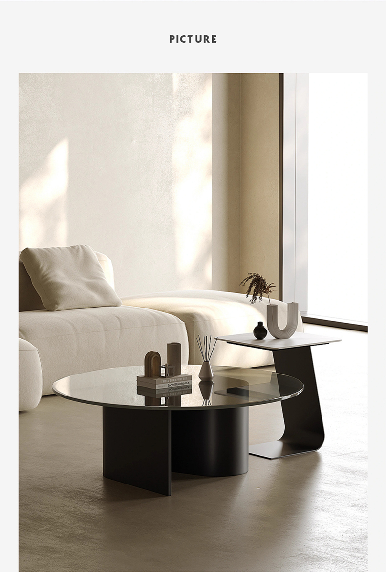 モダンな 強化ガラステーブル イタリア製