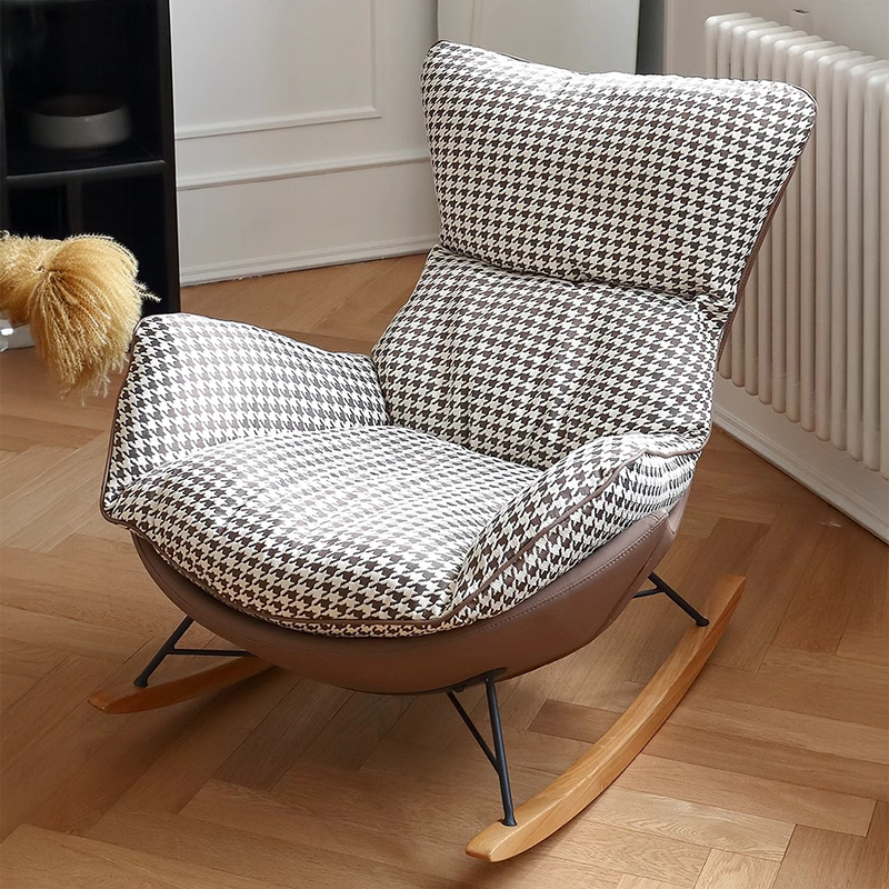 千島柄ロッキングチェア | 個性的な柄と快適な揺れ心地が魅力 – CAGUUU