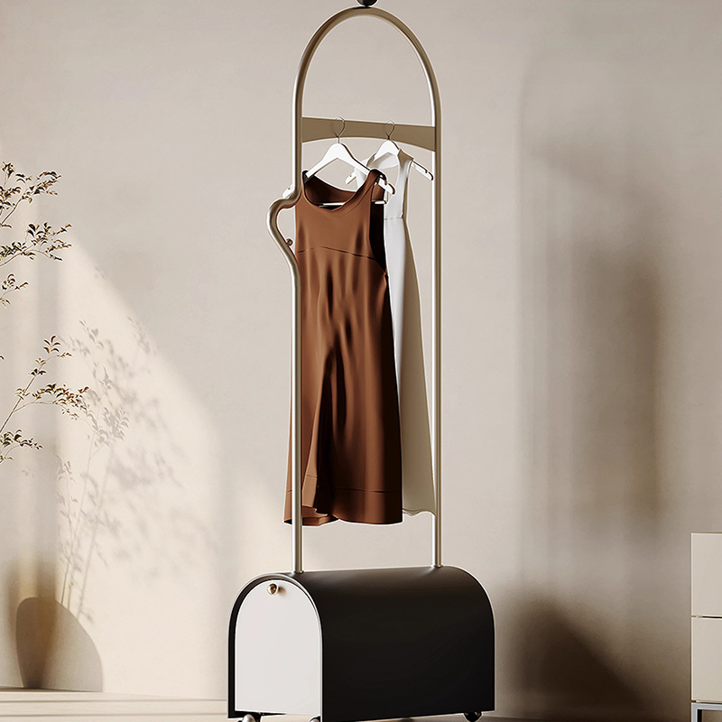 収納付きモダンハンガーラック