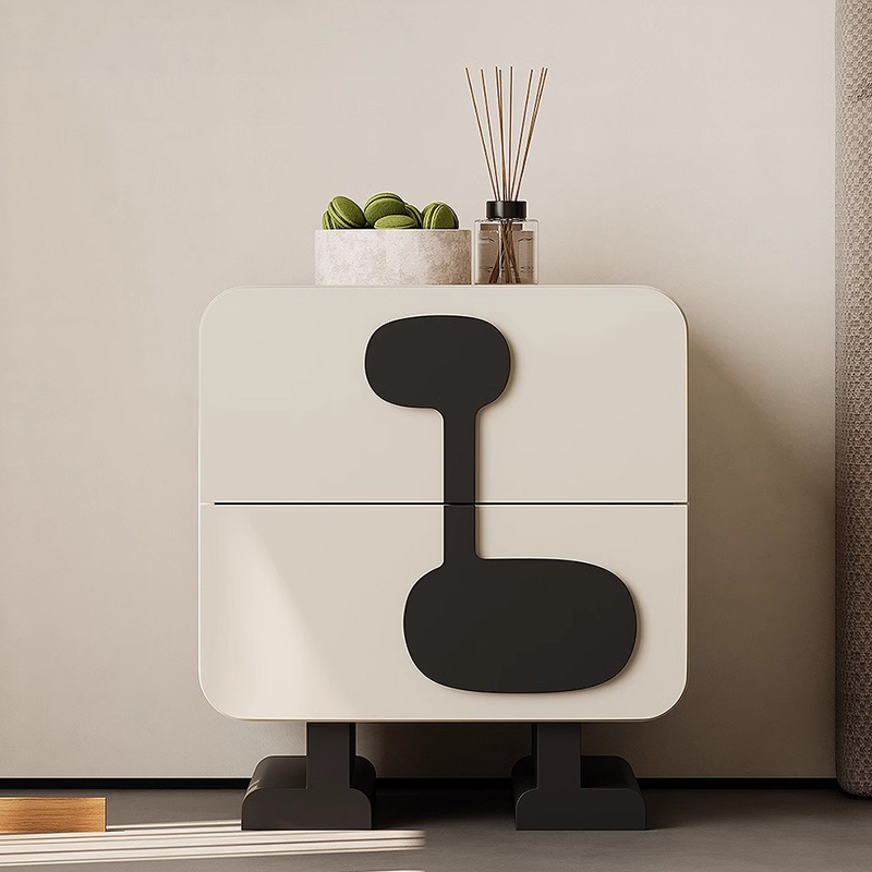 モノトーンデザインナイトテーブル