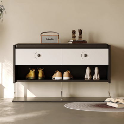 モノトーン玄関収納キャビネット