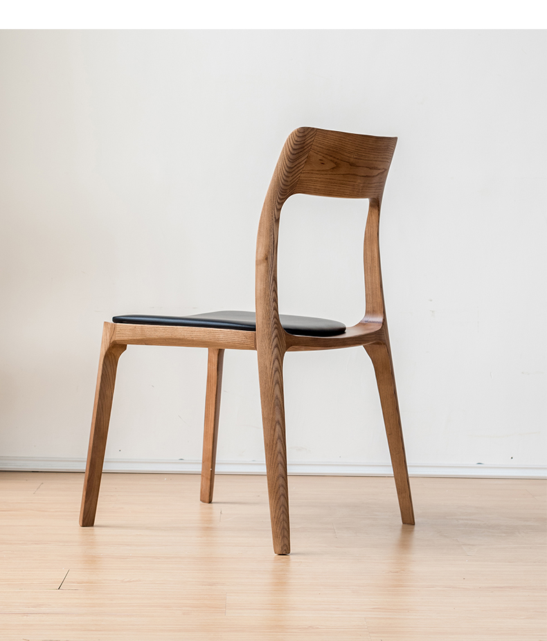 エレガントアーチデザインダイニングチェア | 自然素材と現代的