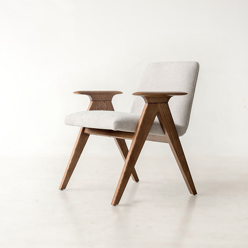 ウッドアームリラックスチェア