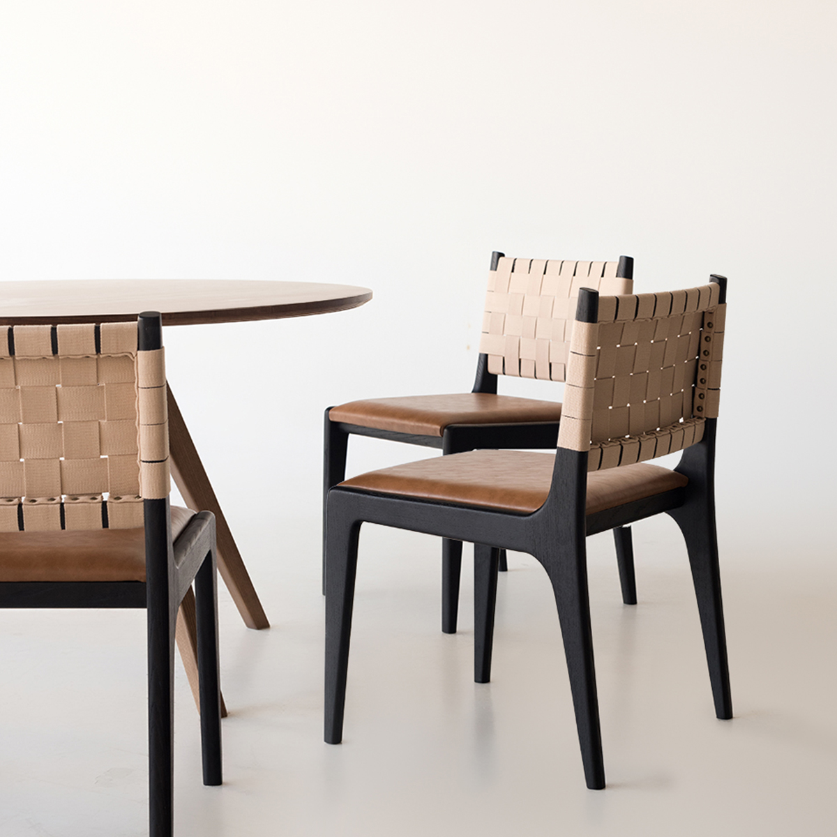 モダン編み込み背もたれダイニングチェア | 快適なサポートと耐久性を