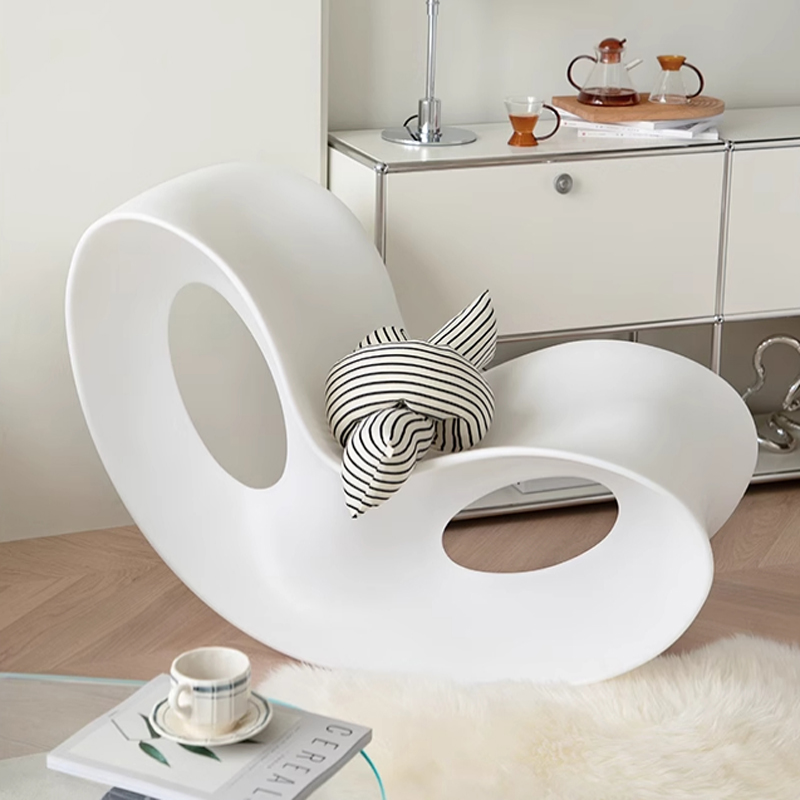 モダン風デザインロッキングチェア