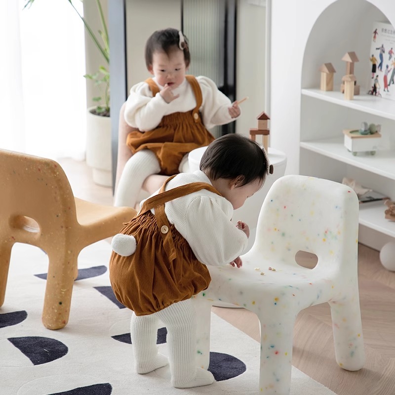 子供用パステルチェア