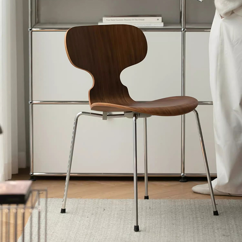 レトロ木製ダイニングチェア