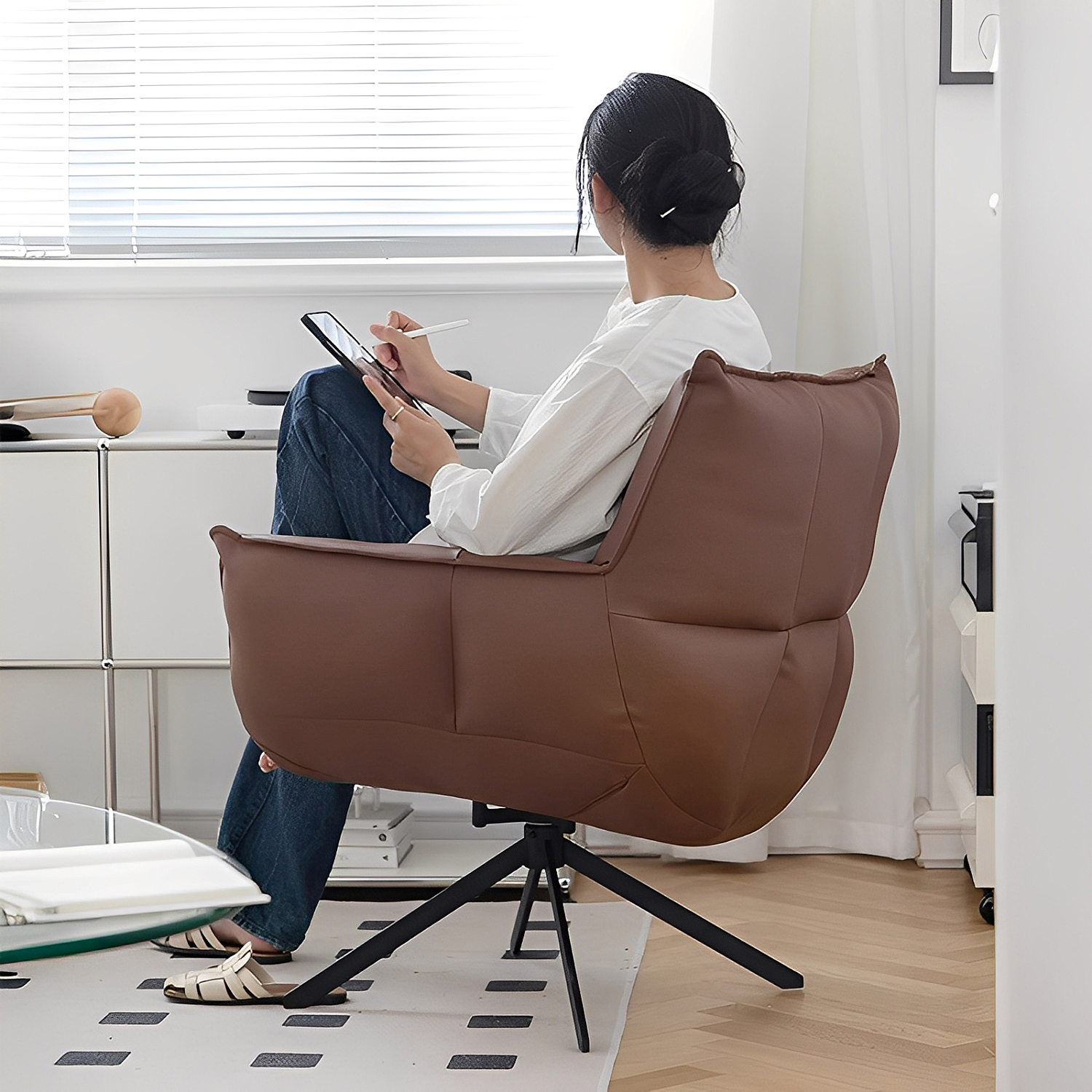 本革シングルソファ(回転式) 値下げしました 本革シングルソファ(回転式) 値下げしました