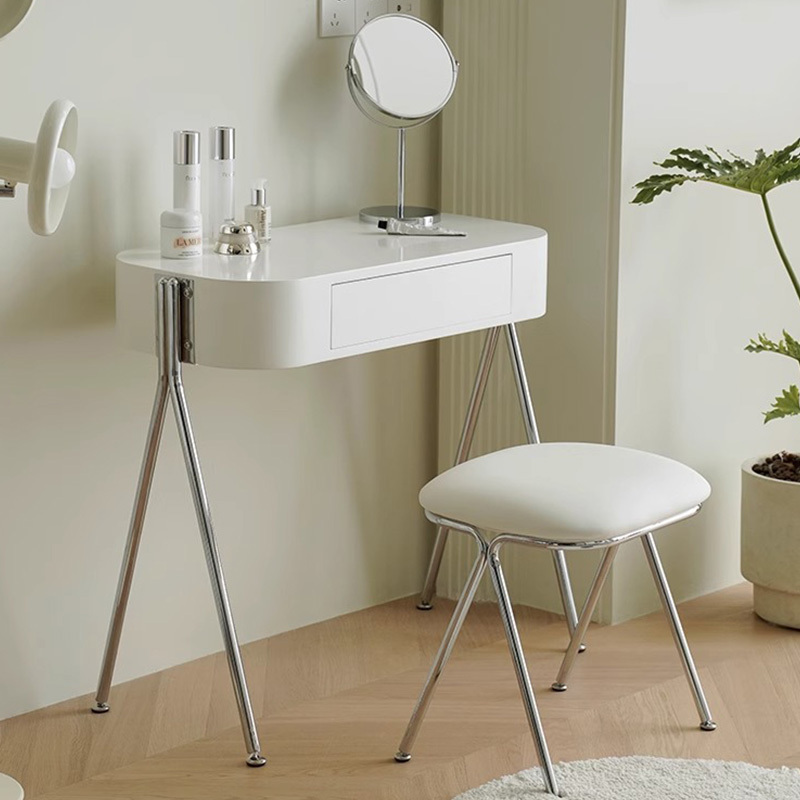 ステンレスフレームスツール