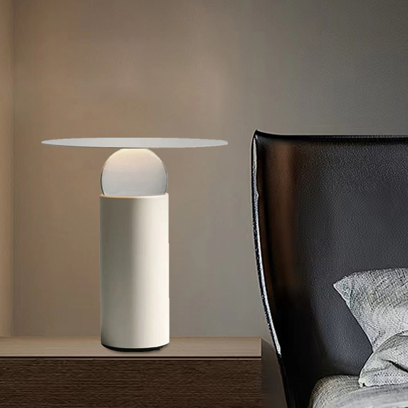 グラスドームテーブルライト