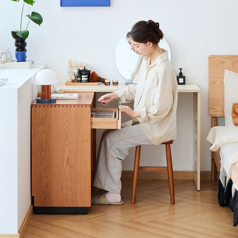 Knock on wood/ノックオンウッド コロニアルシリーズ ドレッサーＩ 定価5.5万ノックオンウッド(Knock on wood) スツール コロニアル