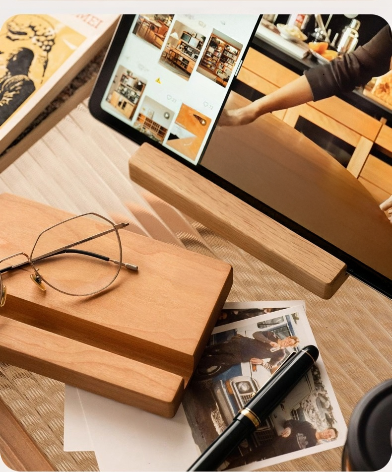 Woody Prime Cherry 天然木スマホスタンド | チェリー材使用 時間