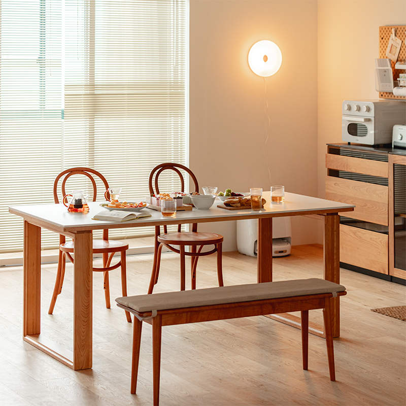 スクエア脚セラミック天板ダイニングテーブル