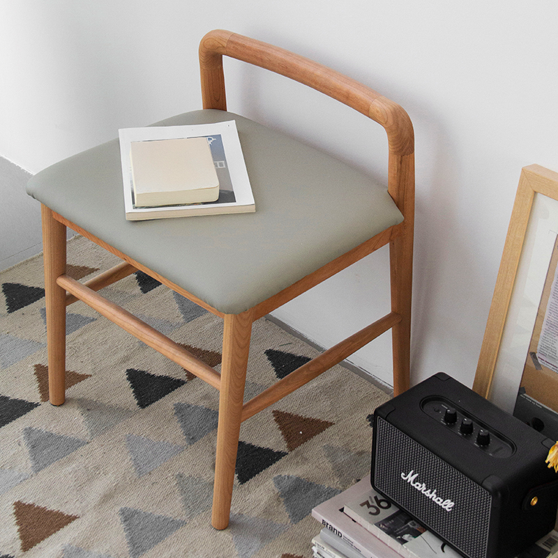 Woody Prime Cherry ナチュラルドレッサースツール