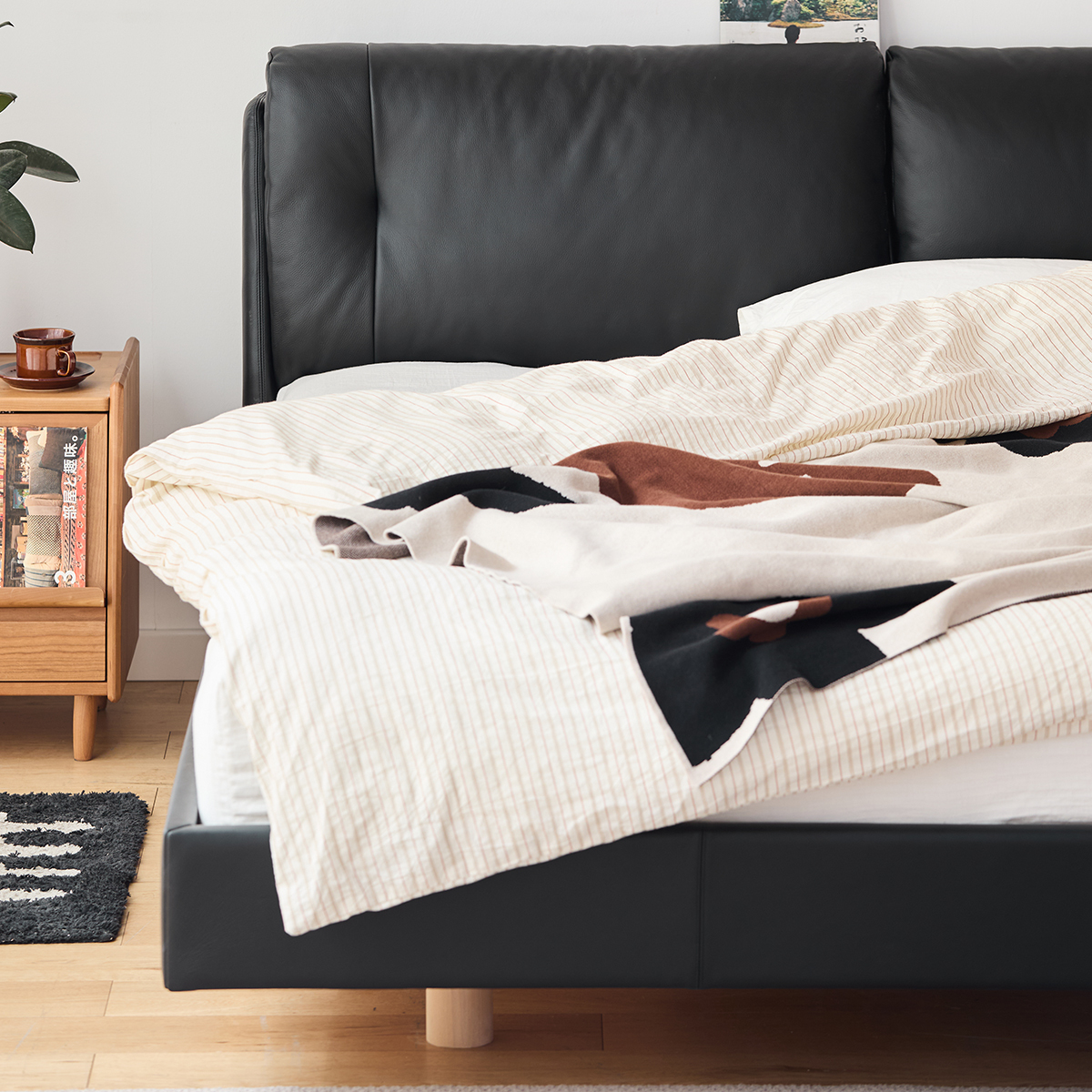 本革ヘッドボードベッド