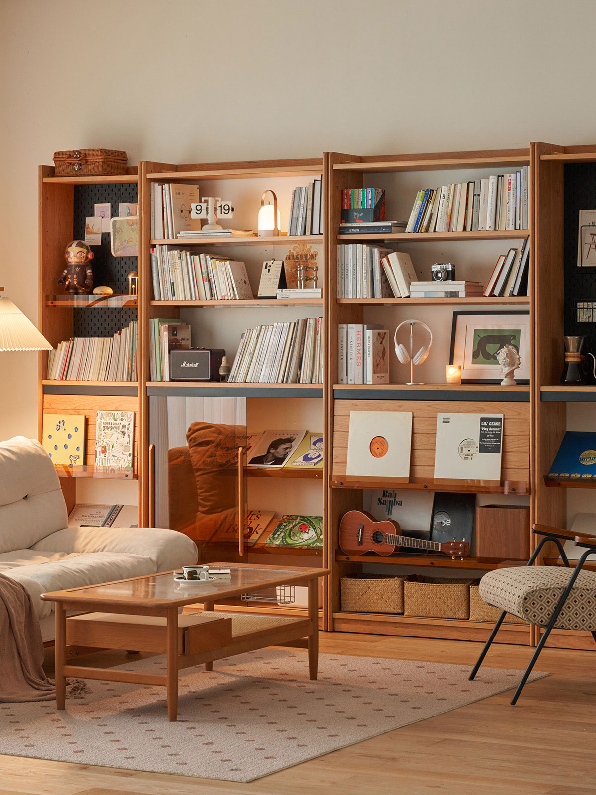 みぃ　ビーカンパニー 木製シェルフ 幅64×奥行き39×高さ180 みぃ様専用 ビーカンパニー 木製シェルフ 幅64×奥行き39×高さ180