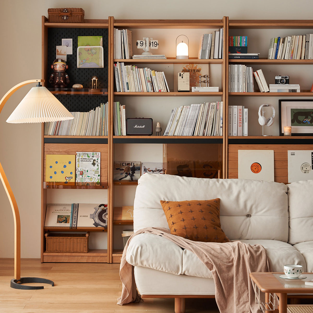 Woody Prime Cherry 多機能木製ブックシェルフ