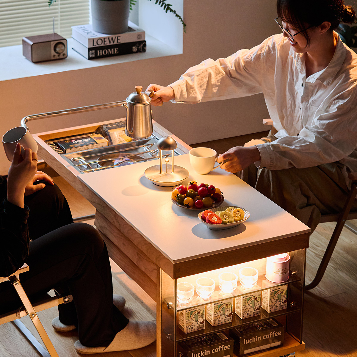 チェリー材 キャンプ風キャスター付きウッドテーブル