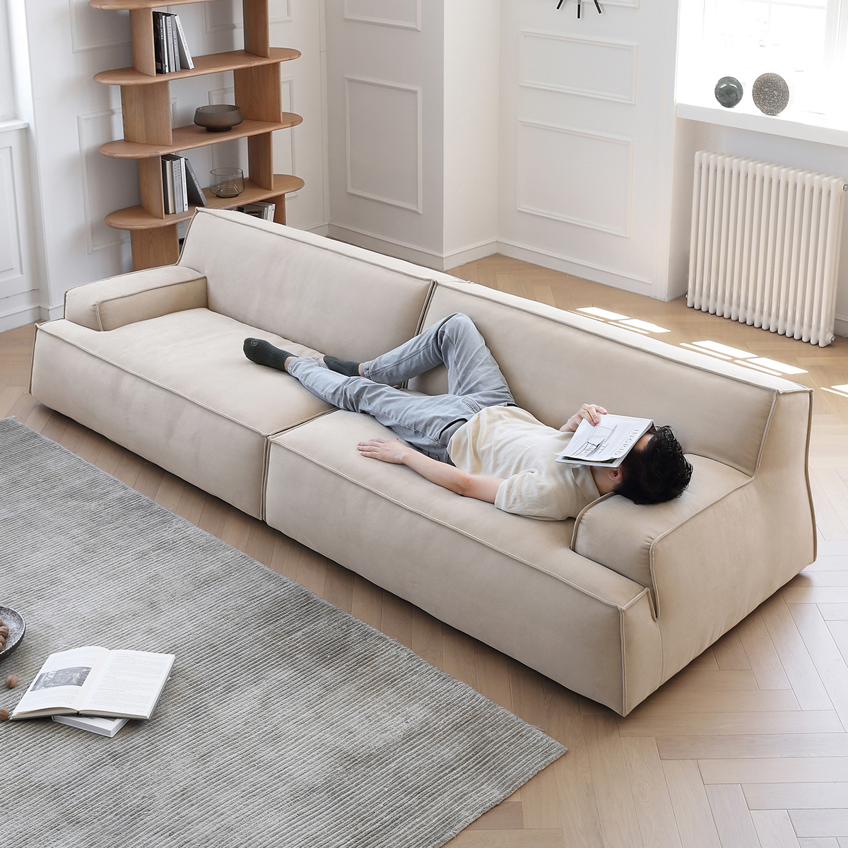 イタリアンモダンソファ｜CAGUUU公式｜低重心で魅せる、大人の