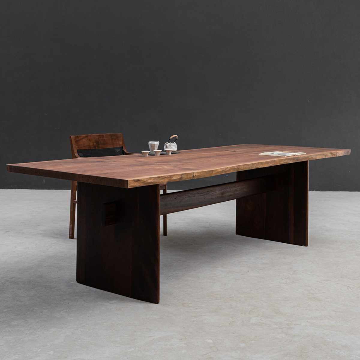 ウォールナット製テーブル用脚