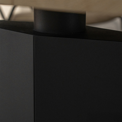 立体構造脚テーブル