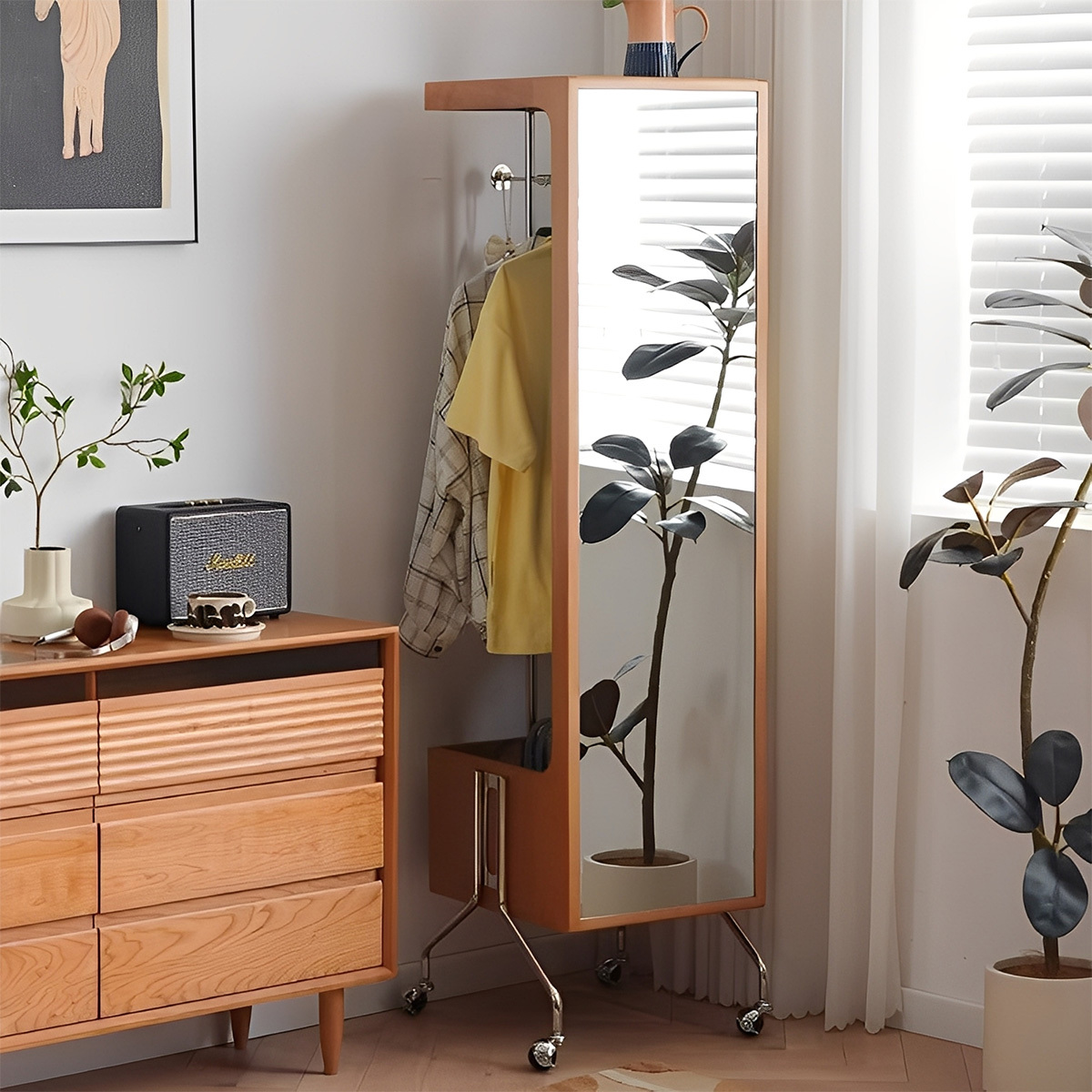 移動式ミラー付きクローゼット | 収納と実用性を両立した省スペース