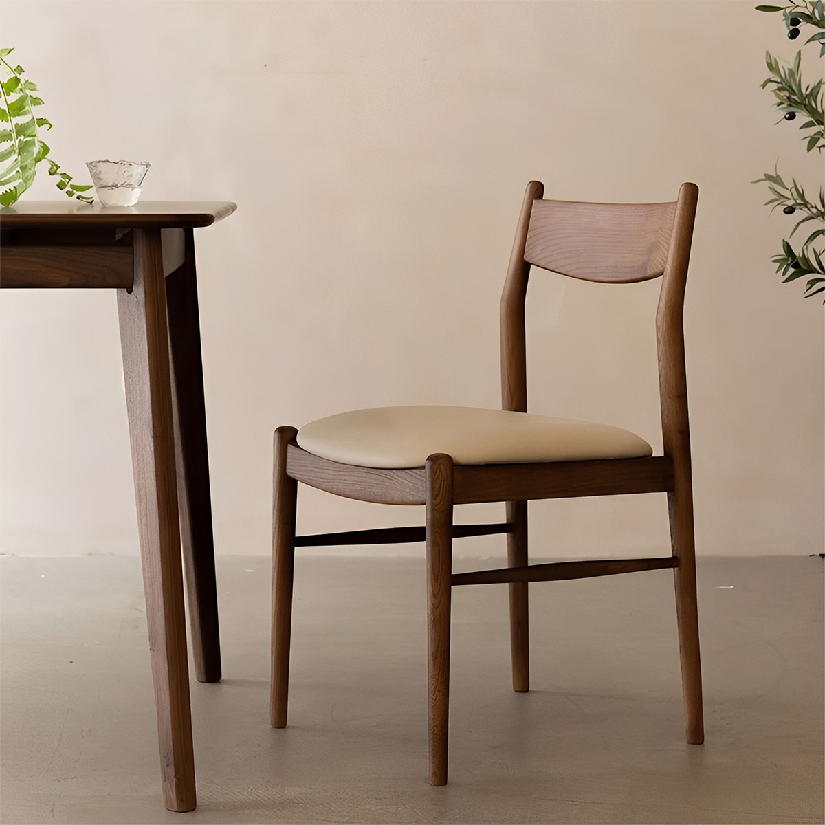 Woody Prime Walnut ウォールナット材 クラシック木製ダイニングチェア