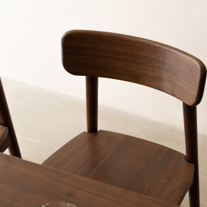 Woody Prime Walnut ウォールナット材 クラシックウッドダイニングチェア