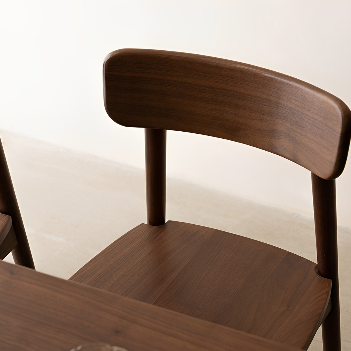 Woody Prime Walnut クラシックウッドダイニングチェア