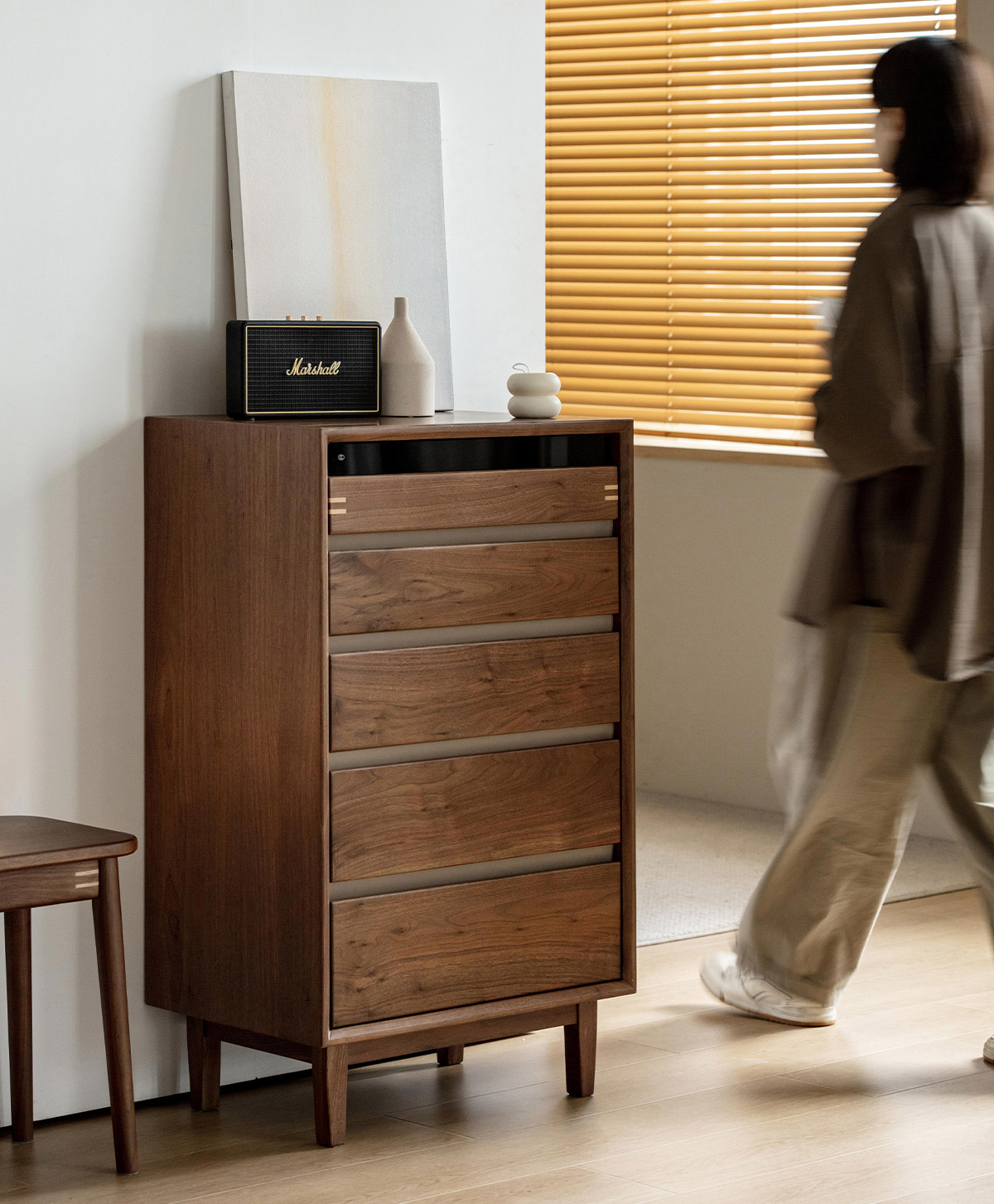 Woody Prime Walnut ウォールナット材 天然木五段チェスト | 多用途で