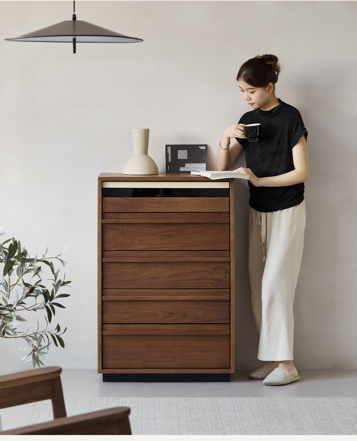 Woody Prime Walnut シンプルレトロチェスト【高級天然ブラック