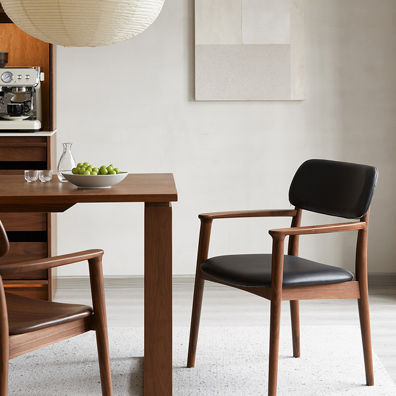 Woody Prime Walnut ウォールナット材 北欧風木製アームチェア