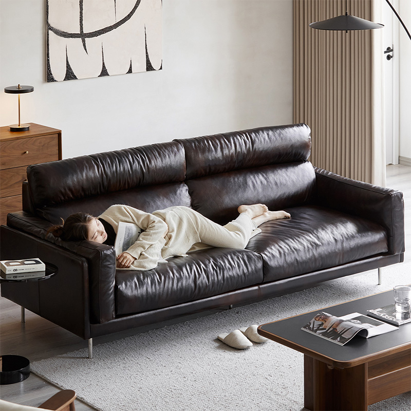 Woody Prime Walnut 牛本革リビングソファ【カスタマイズ可】 | 快適性