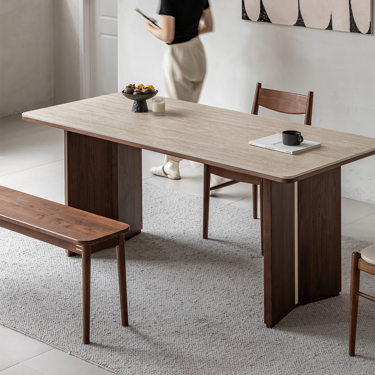 Woody Prime Walnut ウォールナット材 トラバーチンダイニングテーブル