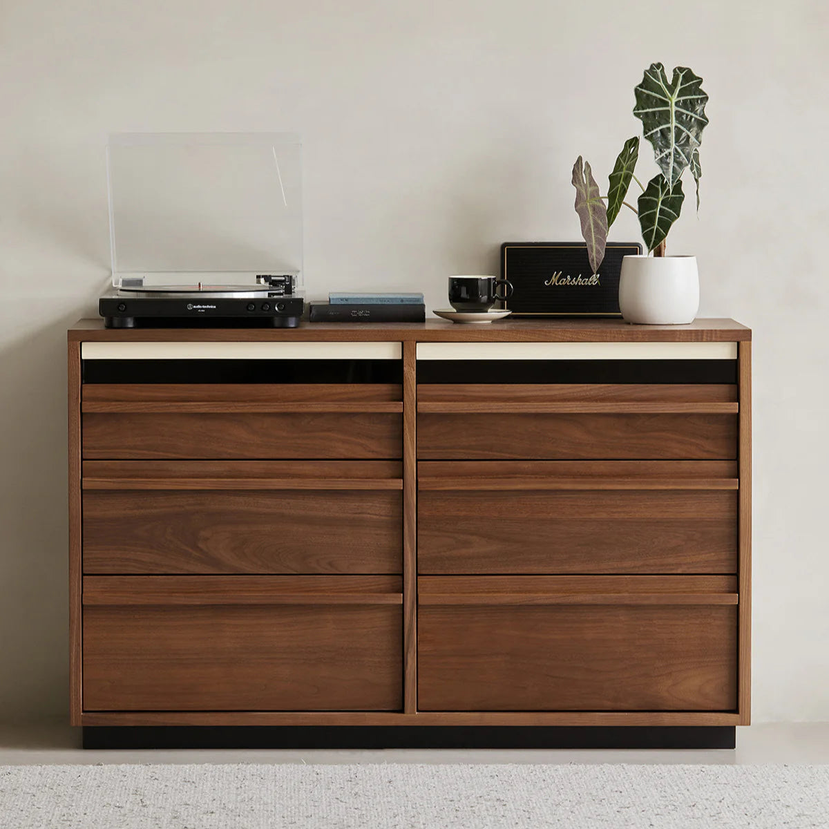 キャビネット・サイドボード｜おしゃれなデザインでたっぷり収納