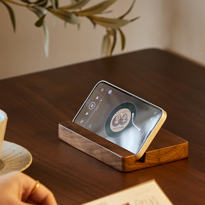 ブラックウォールナット材 スマホスタンド