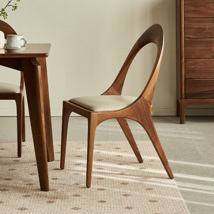 ブラックウォールナット材ラウンドバックチェア