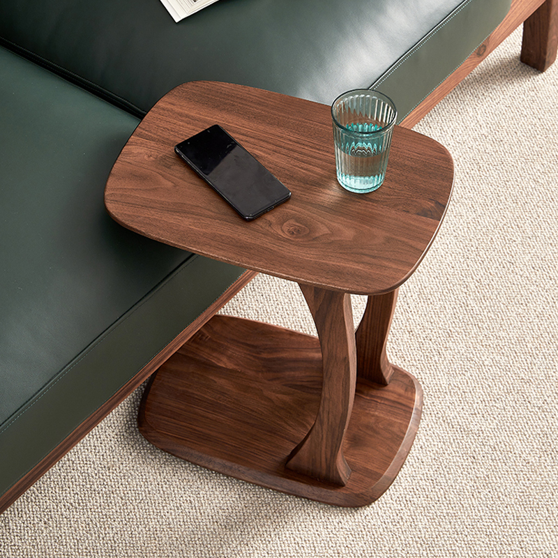 ブラックウォールナット材イタリアンサイドテーブル