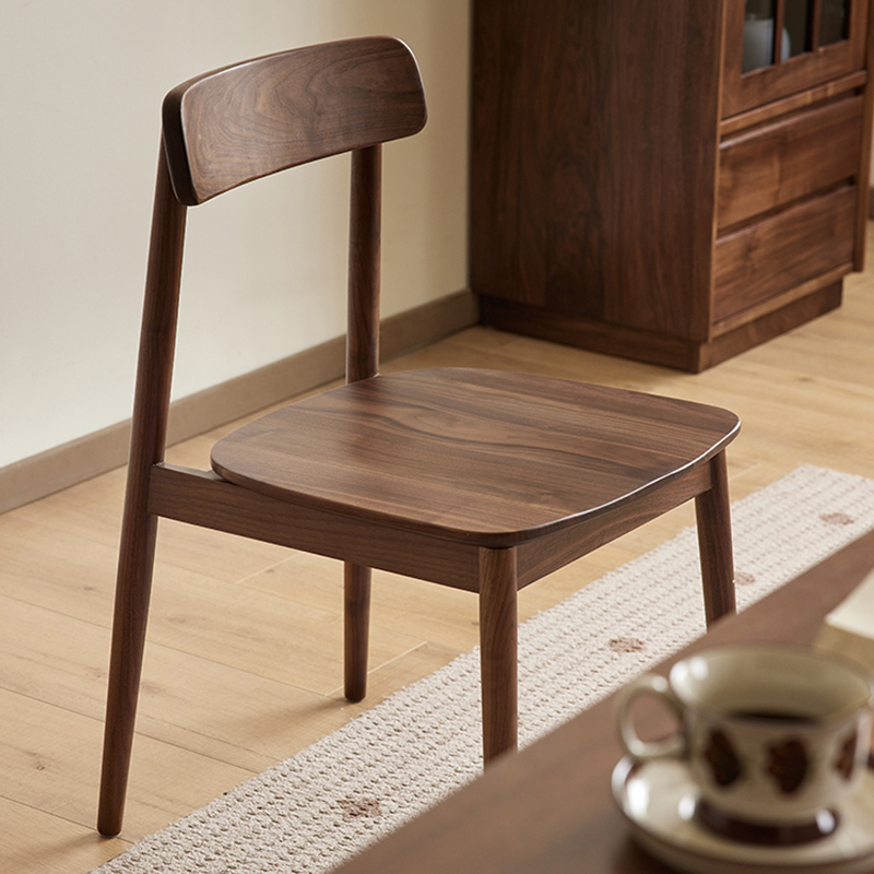 ブラックウォールナット材レトロダイニングチェア